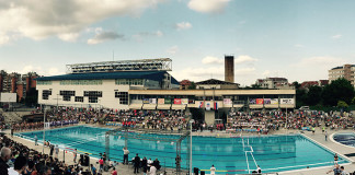 Navijači napunili tribine, a vaterpolisti Srbije mrežu Rusa